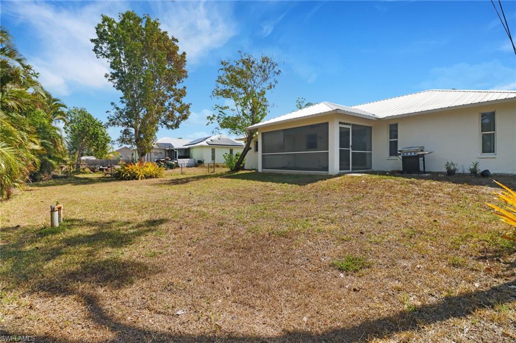 SAN CARLOS PARK - Residential