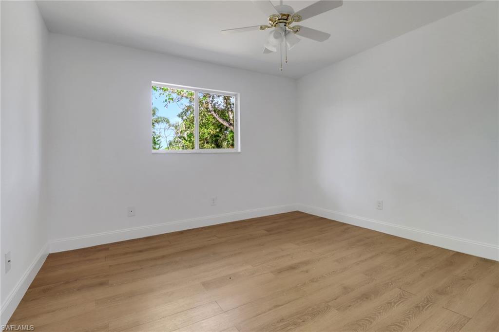 SAN CARLOS PARK - Residential