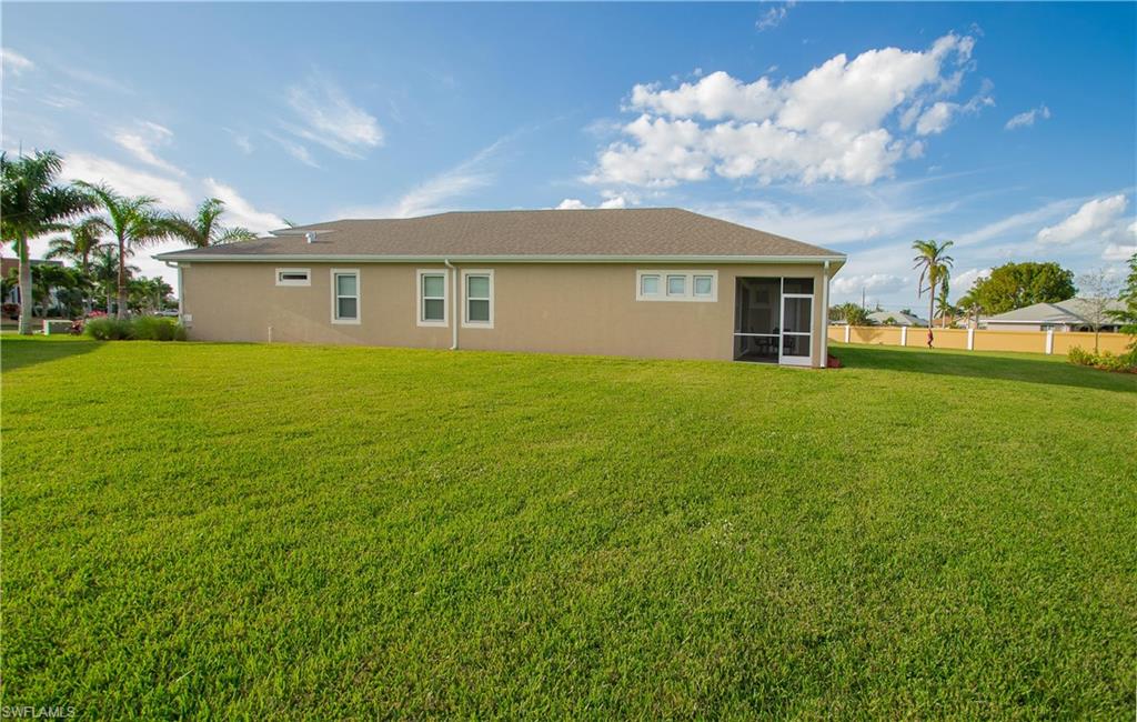 CELEBRATION CAPE - Residential