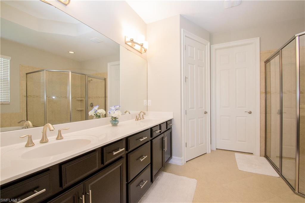 CELEBRATION CAPE - Residential