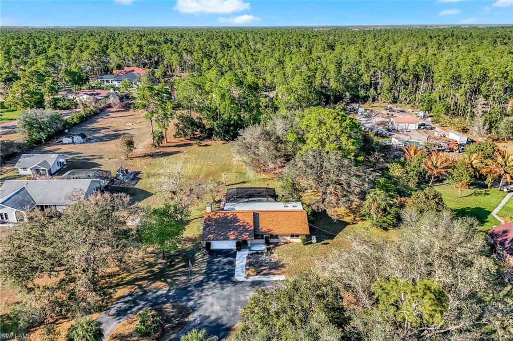 2805 Golden Gate BLVD W