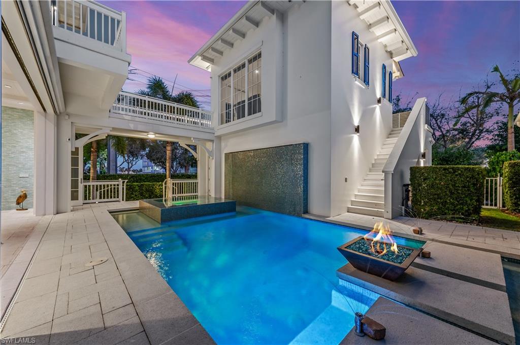 OLDE NAPLES - Residential