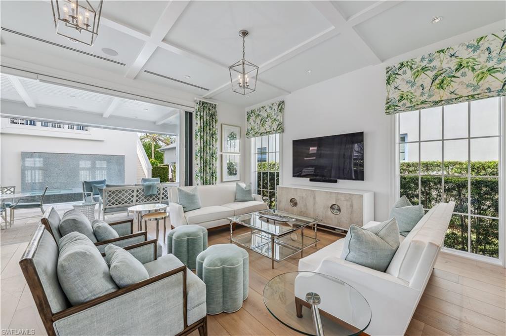 OLDE NAPLES - Residential