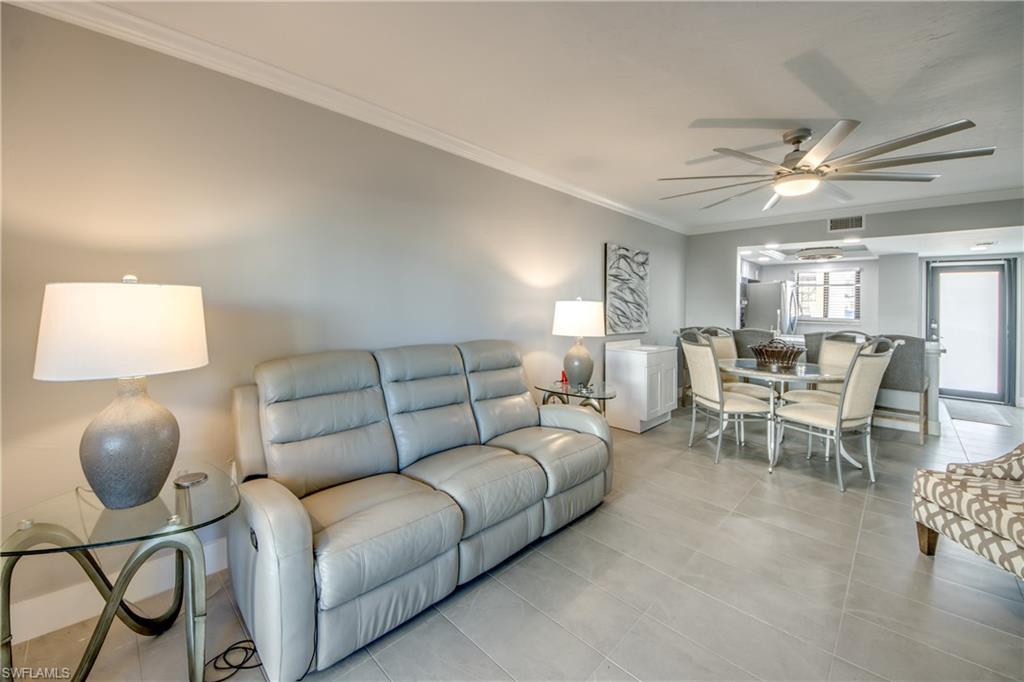 BAC-BAY HEALTH + RACQUET CLUB - Residential