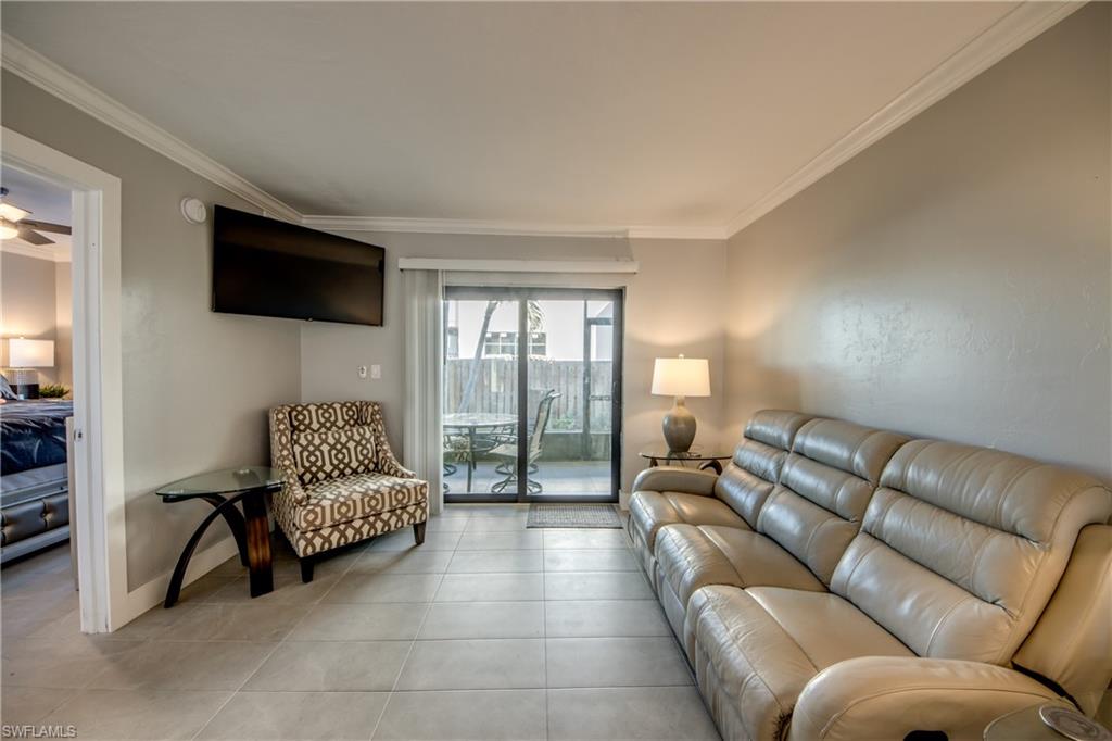 BAC-BAY HEALTH + RACQUET CLUB - Residential