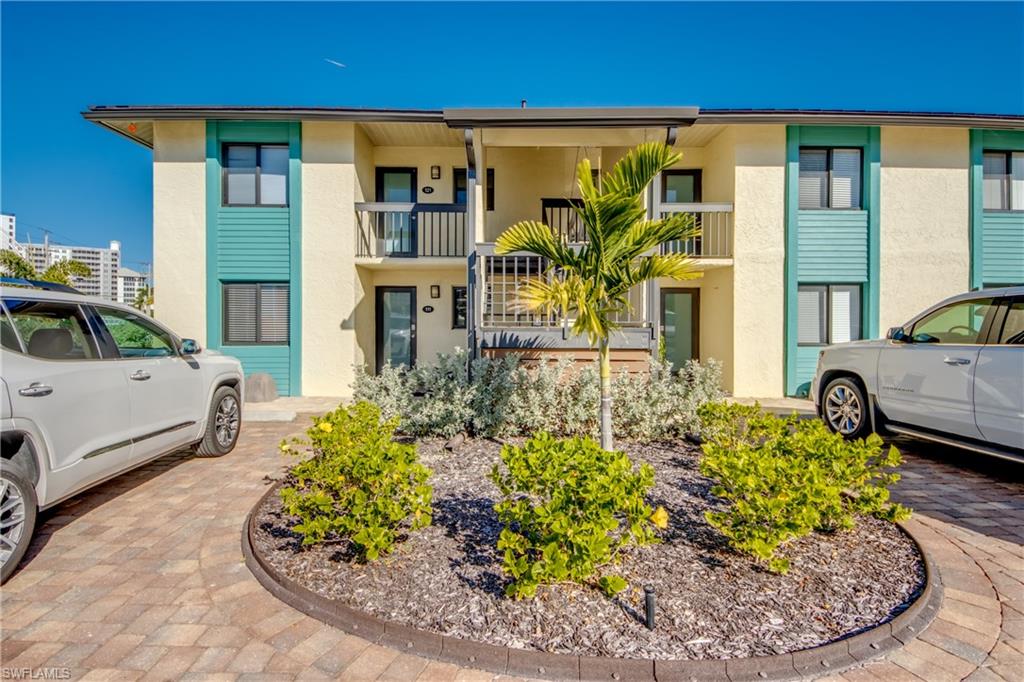 BAC-BAY HEALTH + RACQUET CLUB - Residential