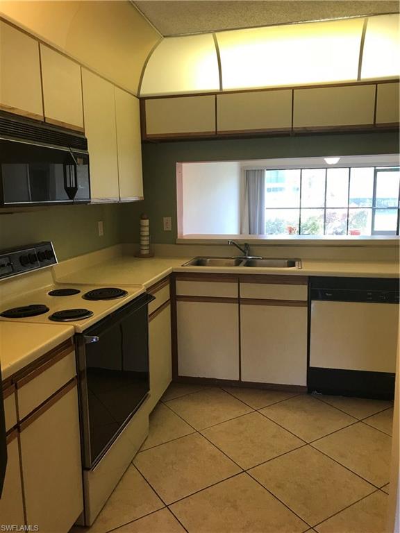 ABBINGTON VILLAGE - Residential