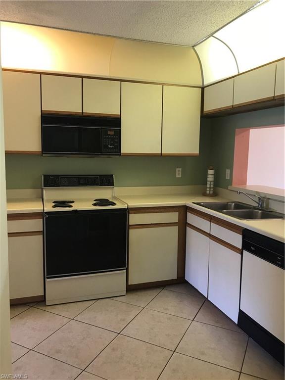 ABBINGTON VILLAGE - Residential