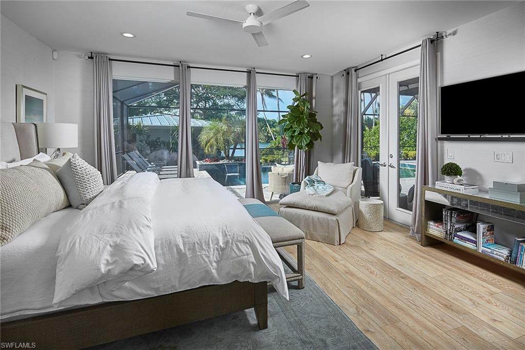 OLDE NAPLES - Residential