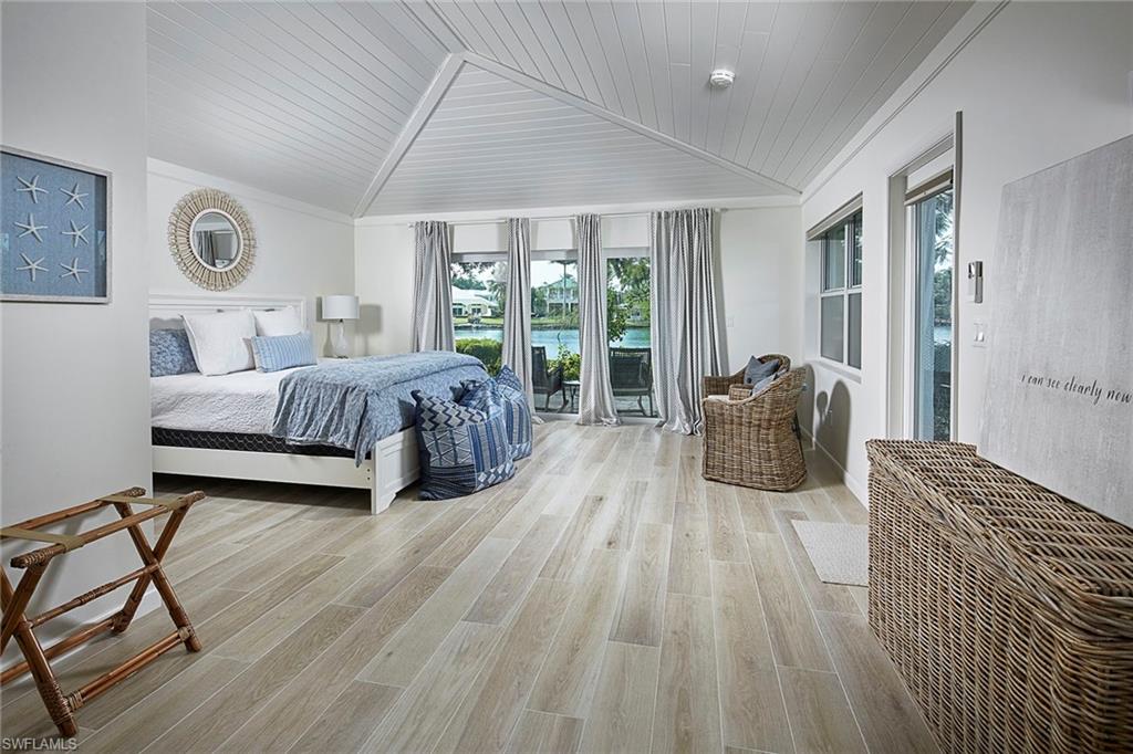 OLDE NAPLES - Residential