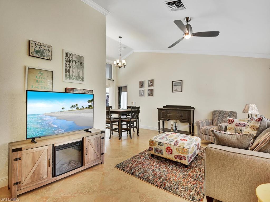 GOLDEN GATE ESTATES - Residential