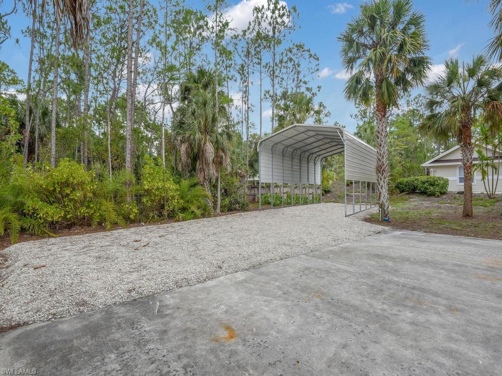 GOLDEN GATE ESTATES - Residential