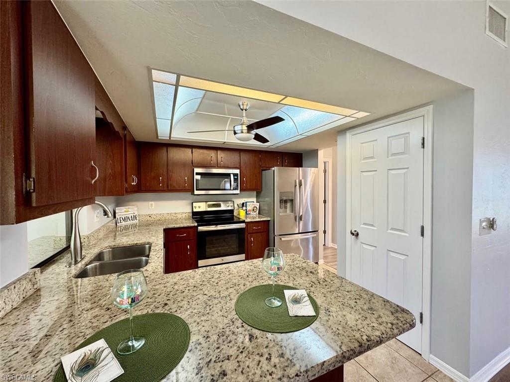 CAPE CORAL - Residential Lease