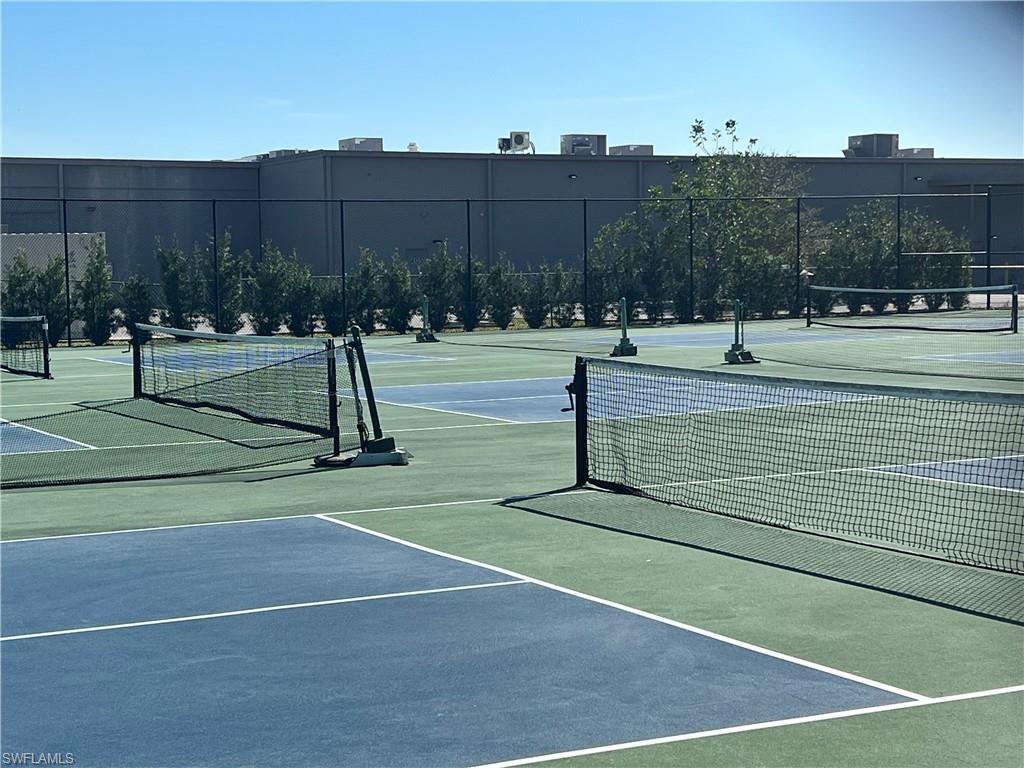 PARK SHORE RESORT - Residential