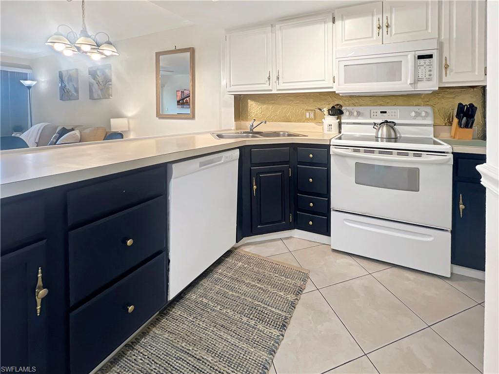 PARK SHORE RESORT - Residential