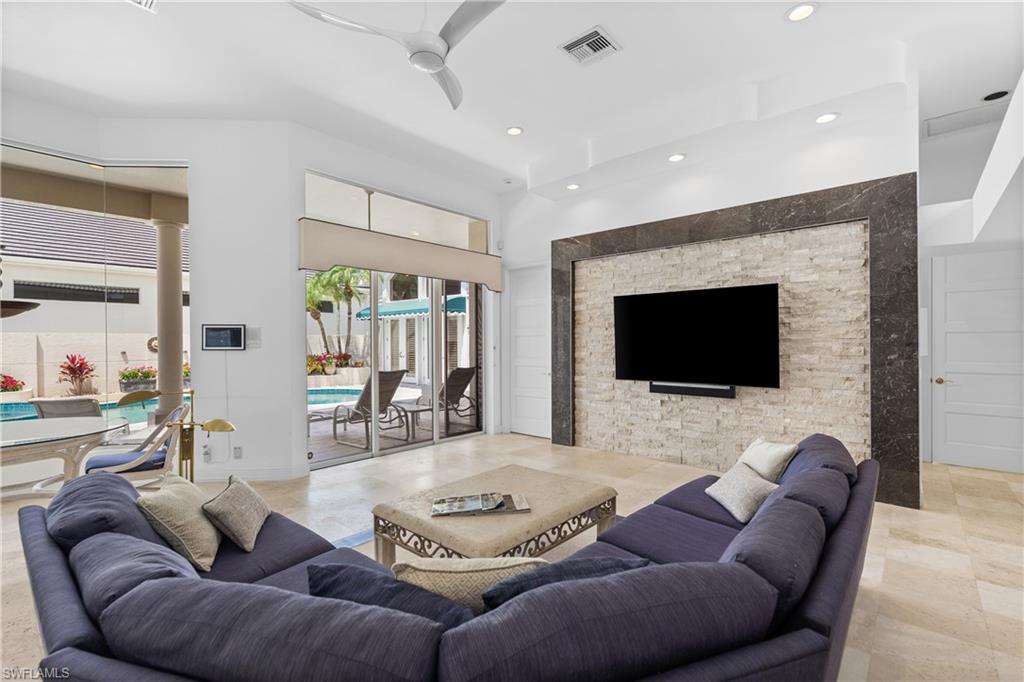 AUDUBON COUNTRY CLUB - Residential