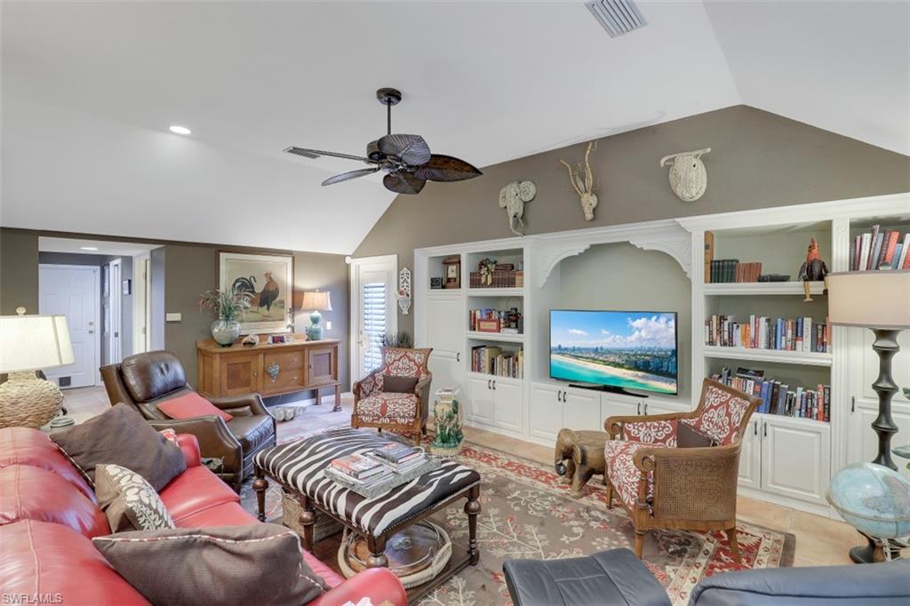 CALOOSA YACHT & RACQUET CLUB - Residential