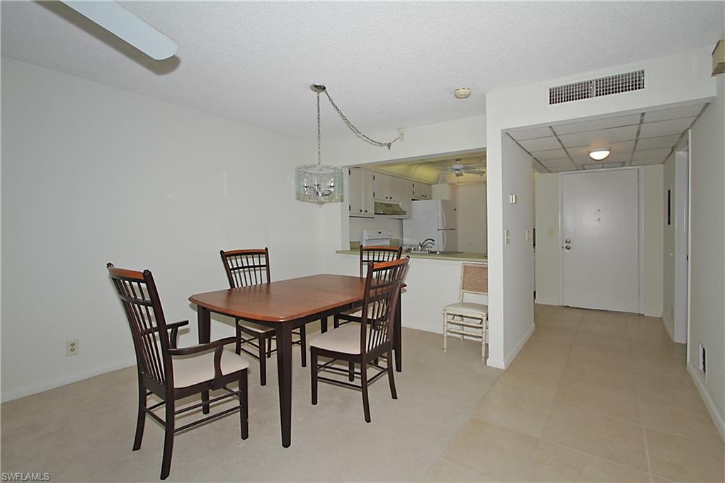 FOREST LAKES - Residential