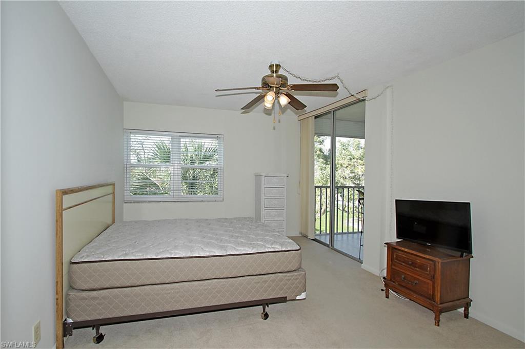 FOREST LAKES - Residential