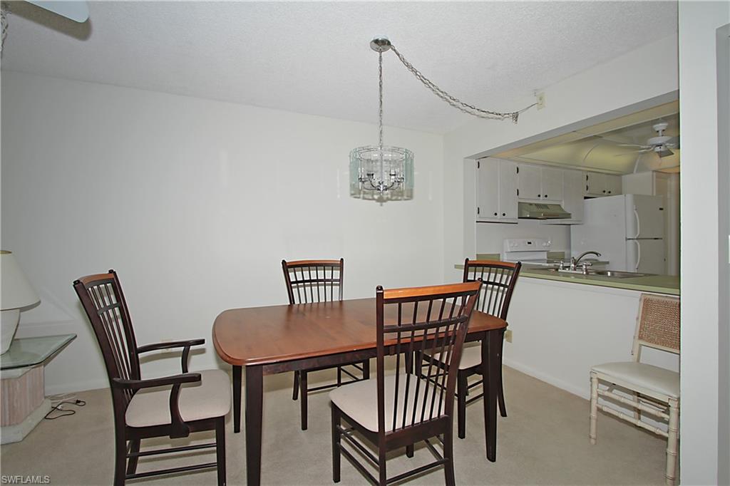 FOREST LAKES - Residential