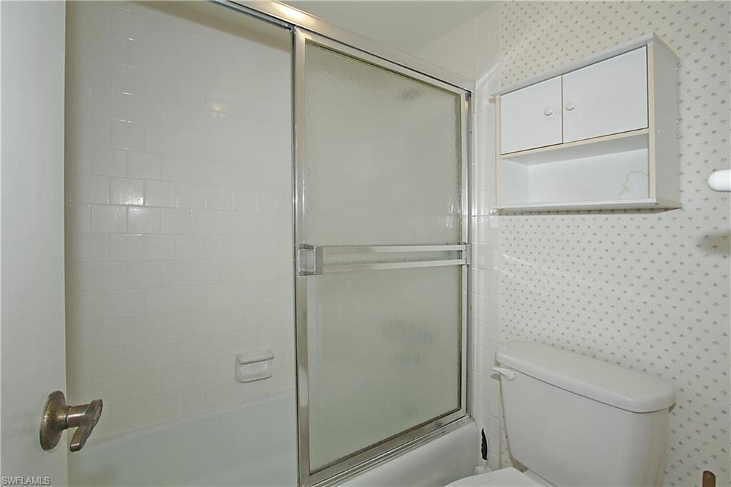 FOREST LAKES - Residential