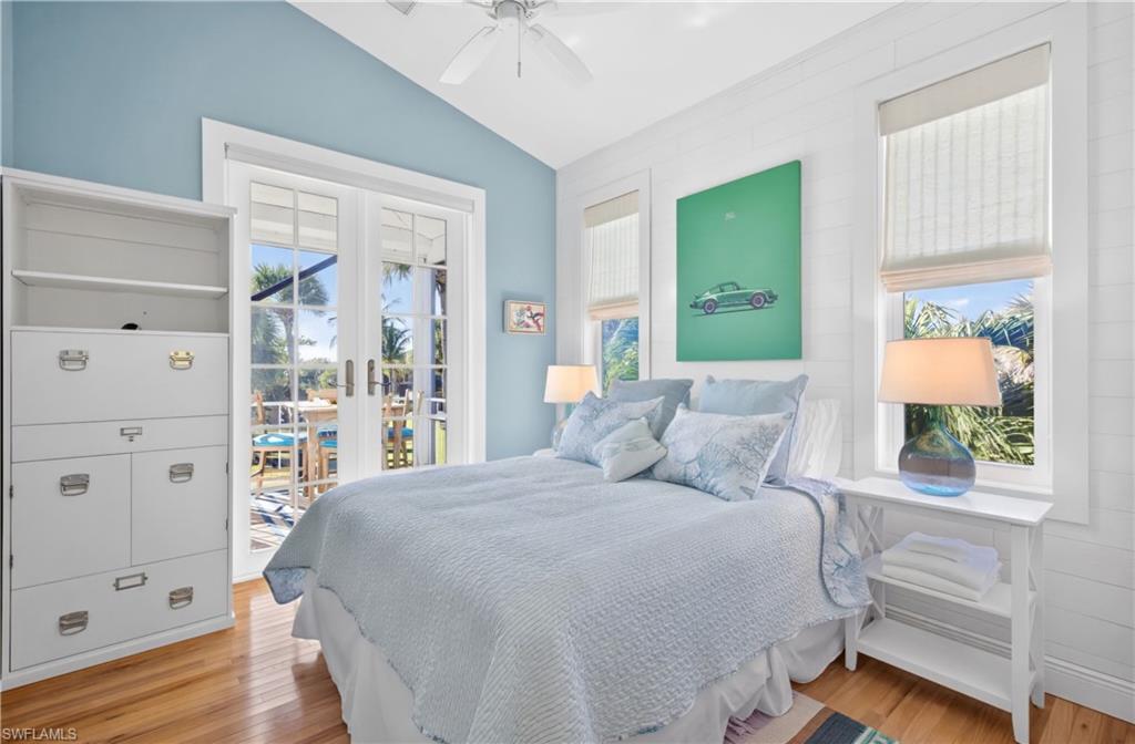 SABAL SANDS - Residential