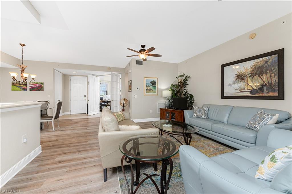 ESPLANADE - Residential