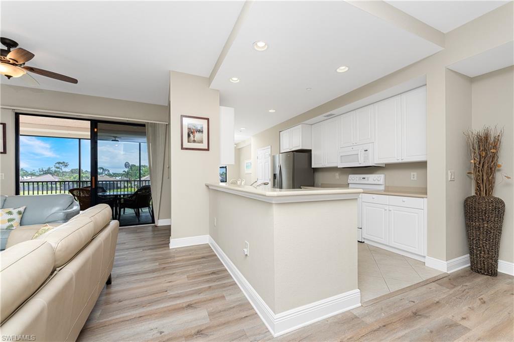 ESPLANADE - Residential