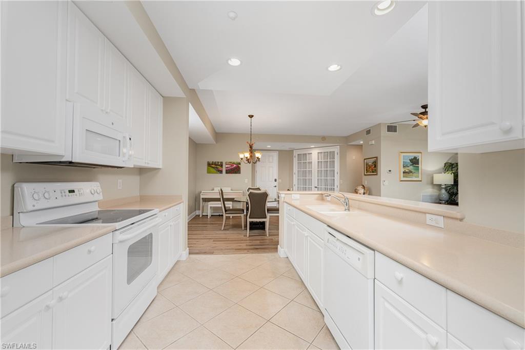 ESPLANADE - Residential