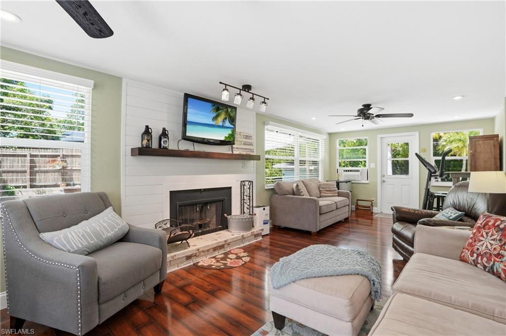 BROOKSIDE ESTATES - Residential