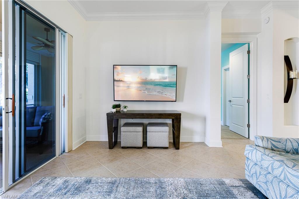 19505 EMERALD BAY 101