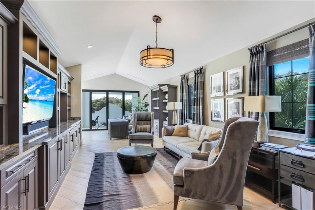 FAIRGROVE - Residential