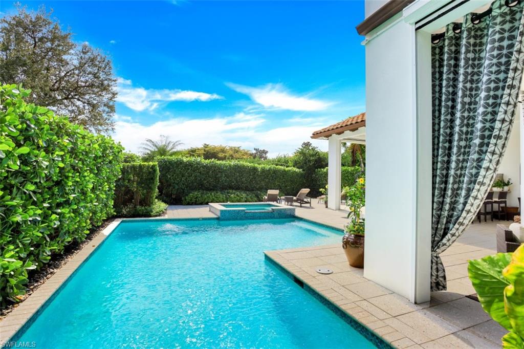 FAIRGROVE - Residential