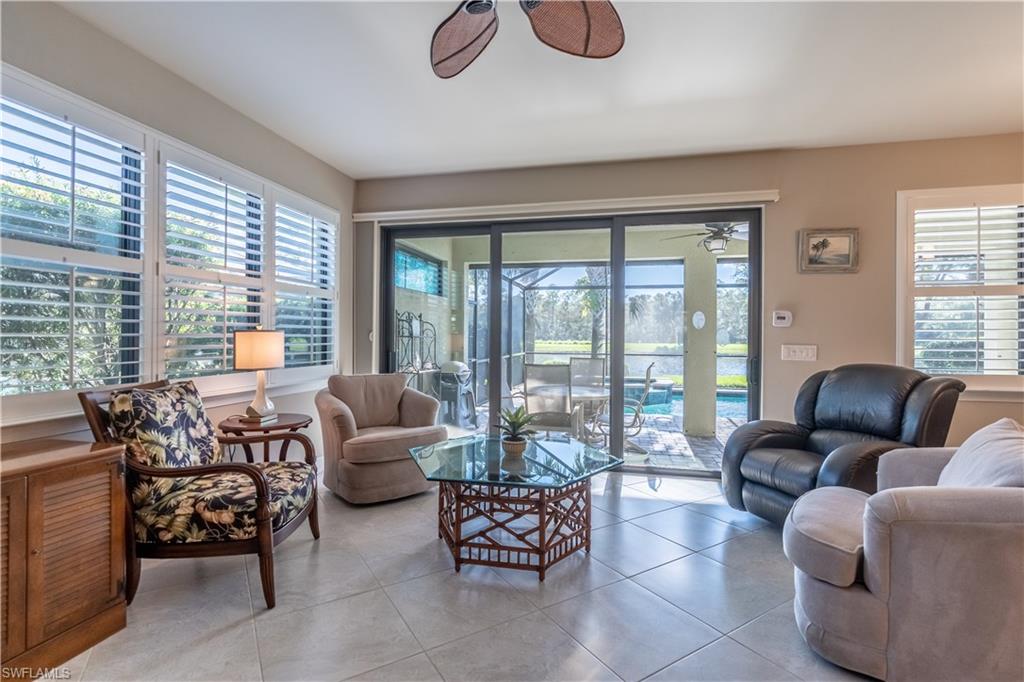 WINDING CYPRESS - Residential