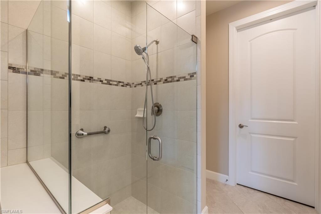 WINDING CYPRESS - Residential