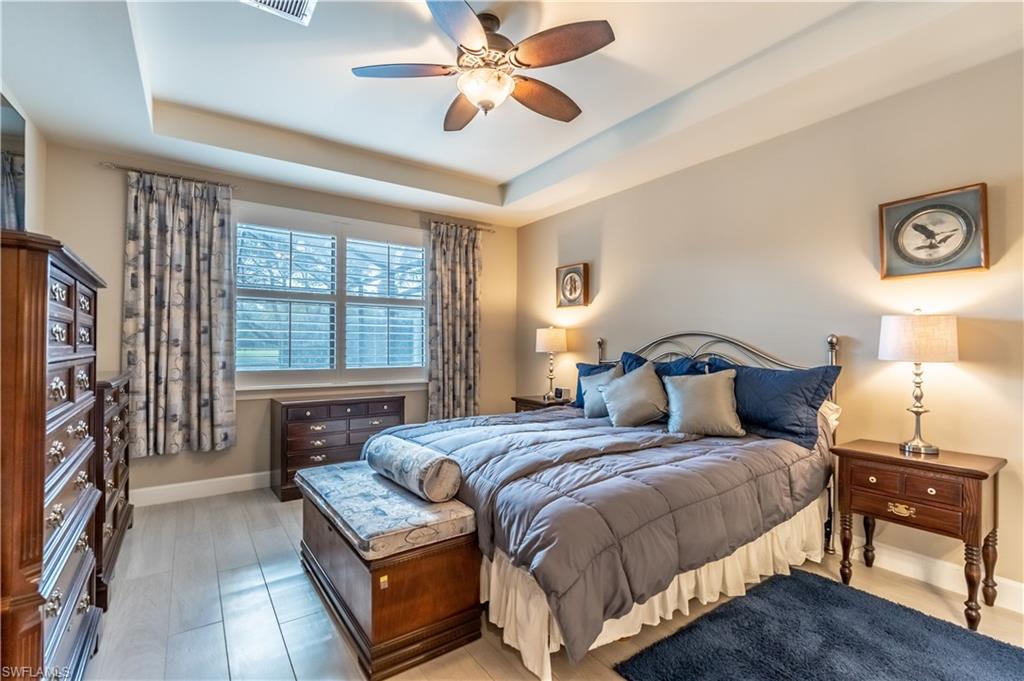 WINDING CYPRESS - Residential