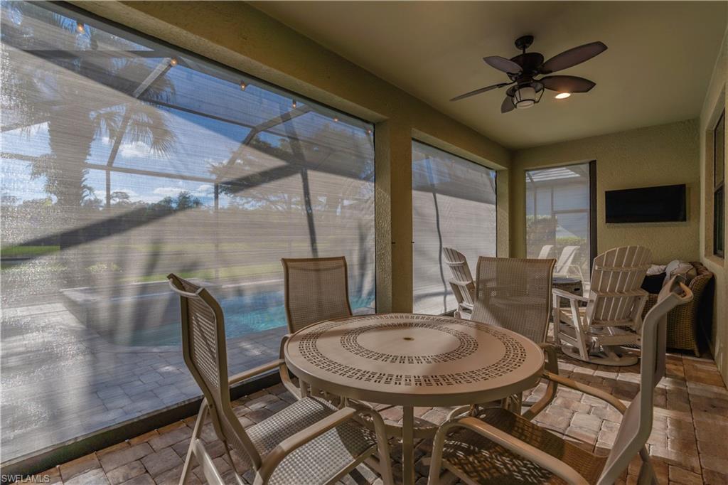 WINDING CYPRESS - Residential