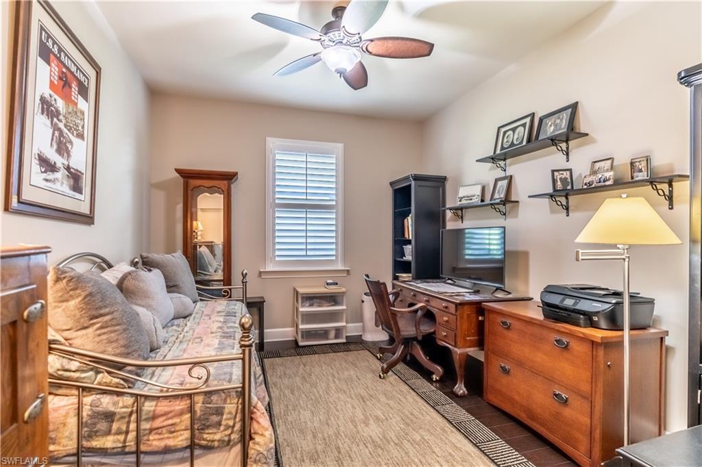 WINDING CYPRESS - Residential