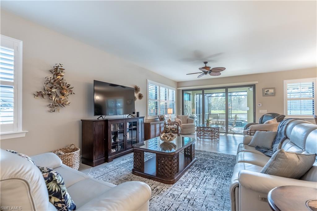 WINDING CYPRESS - Residential