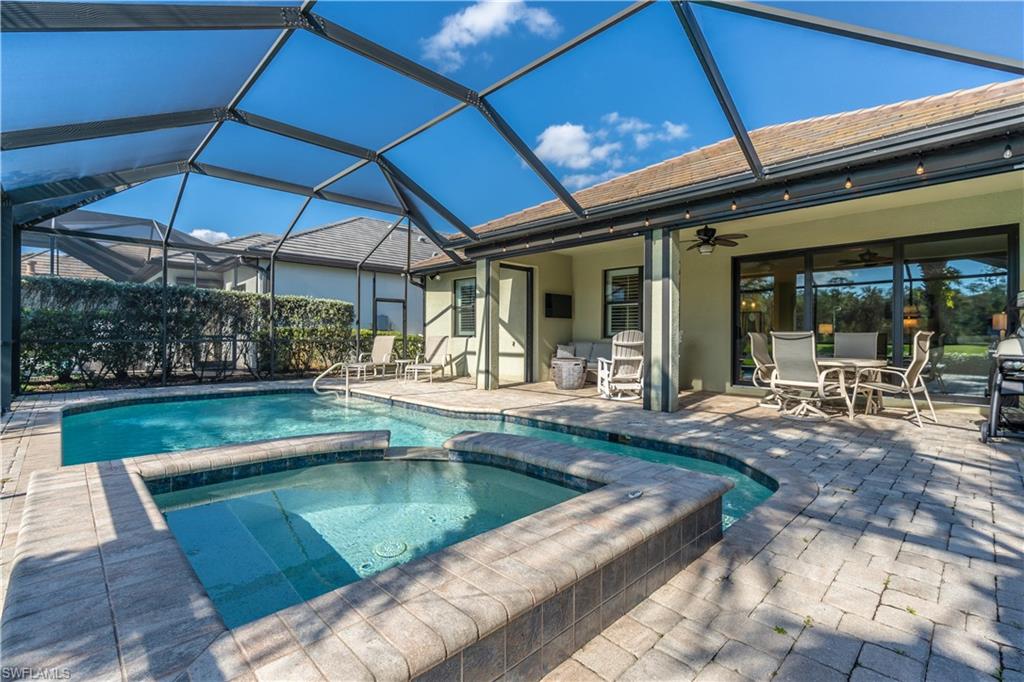 WINDING CYPRESS - Residential