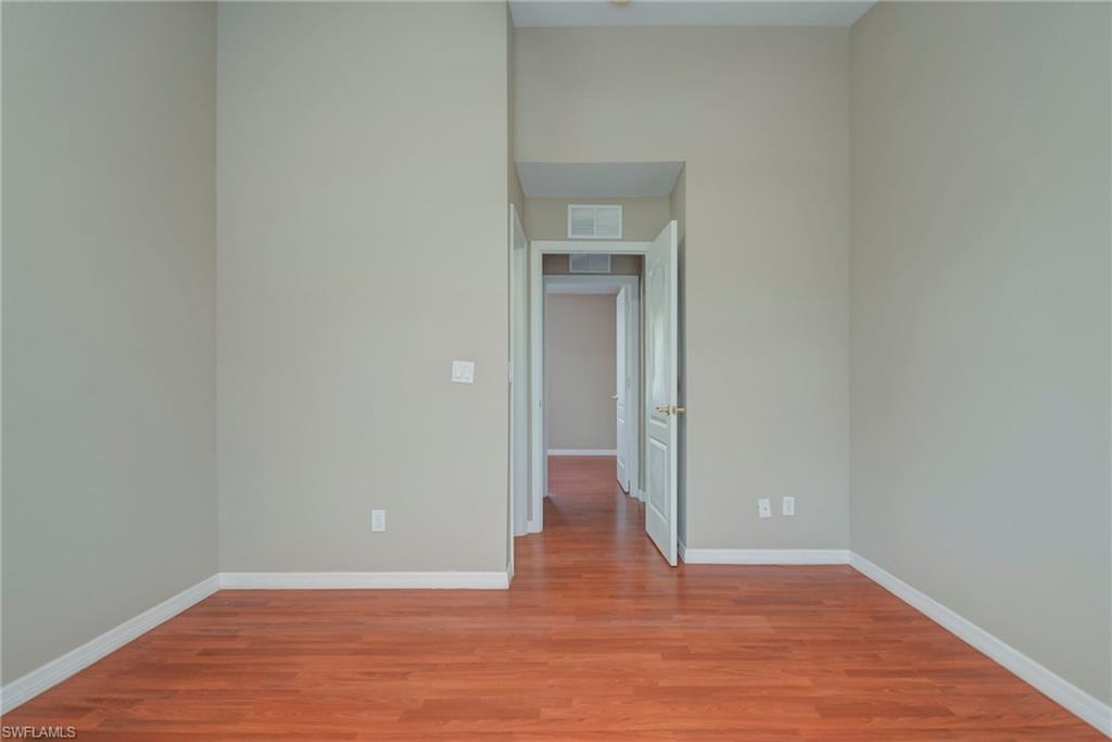 OLYMPIA POINTE - Residential