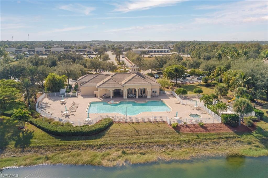 OLYMPIA POINTE - Residential