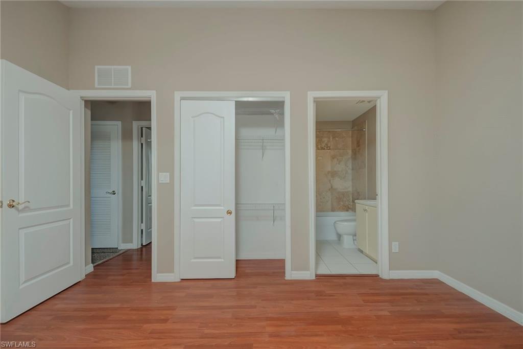 OLYMPIA POINTE - Residential