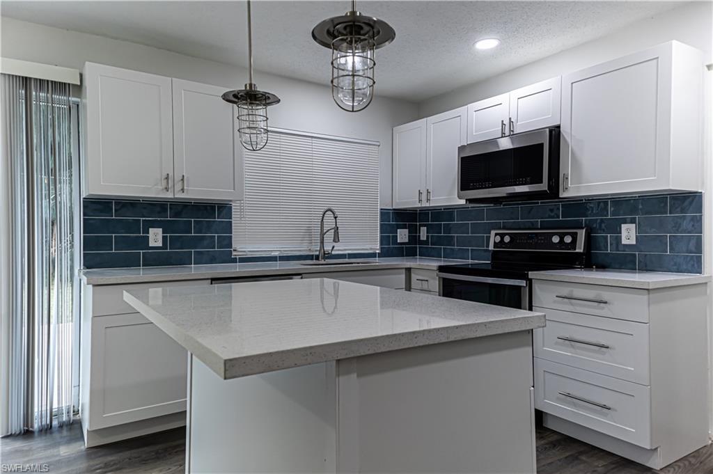 TEE AND GREEN ESTATES - Residential