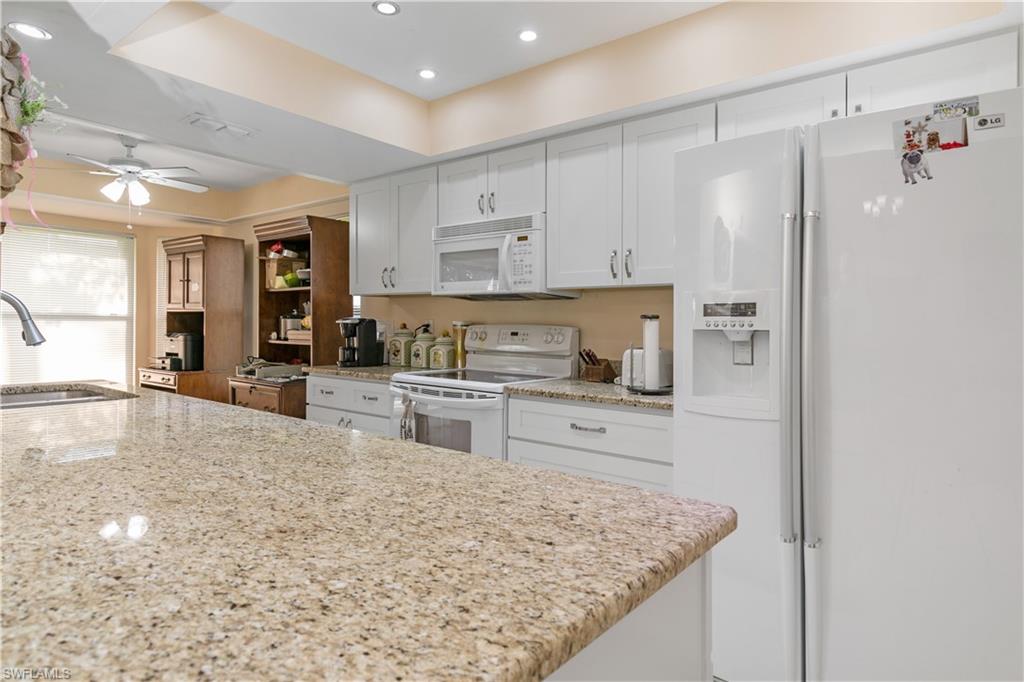 SABAL SPRINGS GOLF AND RACQUET CLUB - Residential