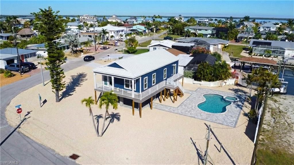 FAIRVIEW ISLES - Residential