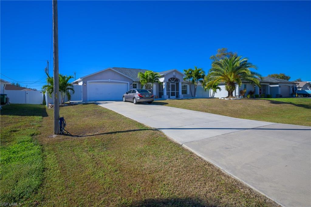 CAPE CORAL - Residential