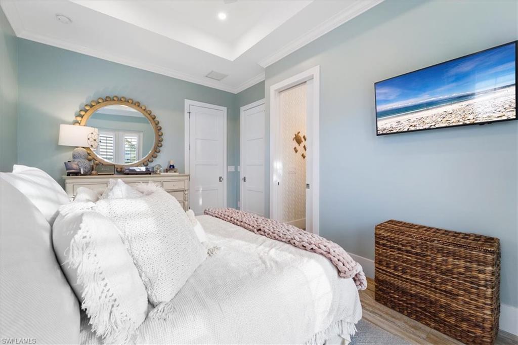 BONITA SPRINGS - Residential