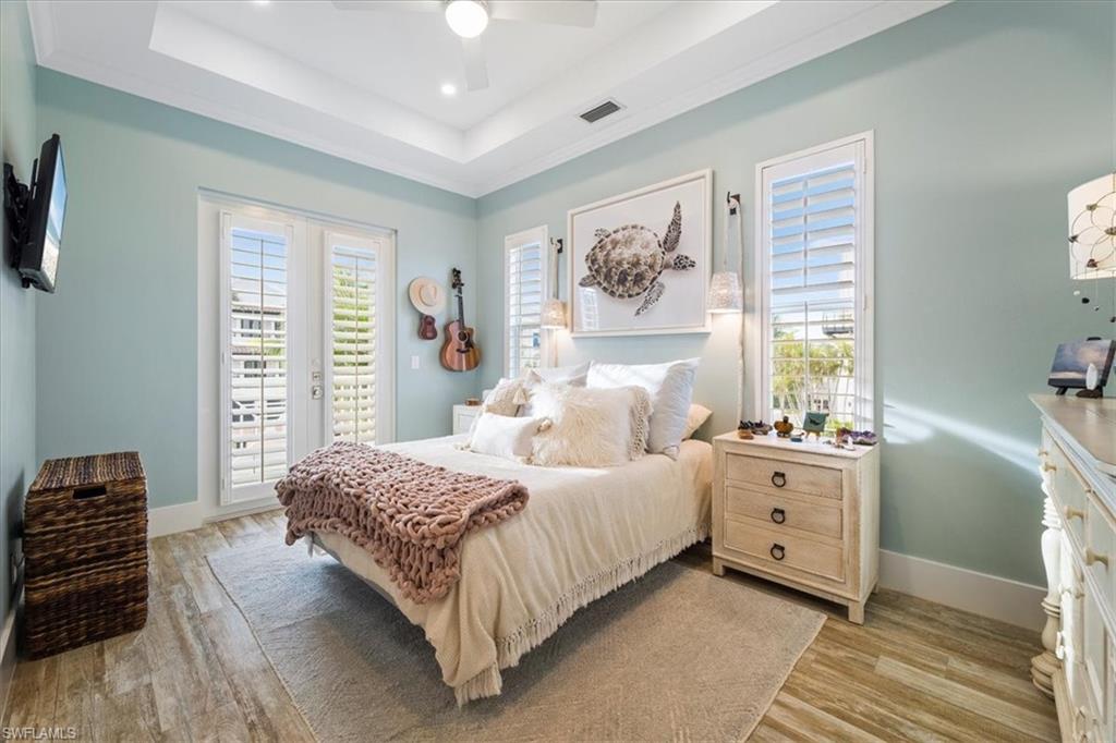 BONITA SPRINGS - Residential