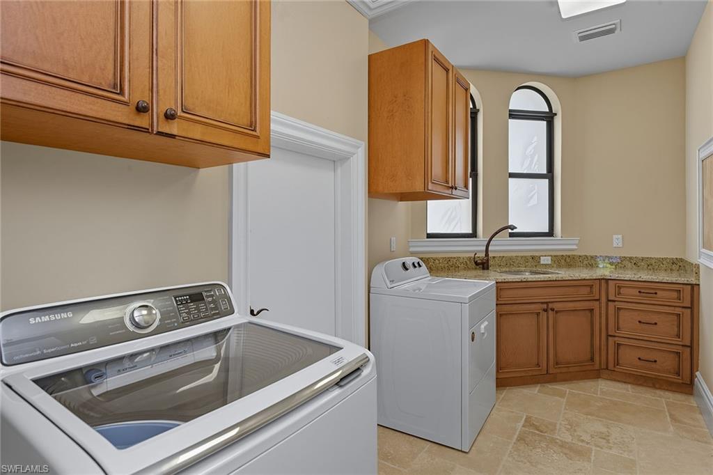 MARCO BEACH - Residential